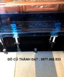 Kệ tivi kính dày 1cm dài 1,4m cũ
