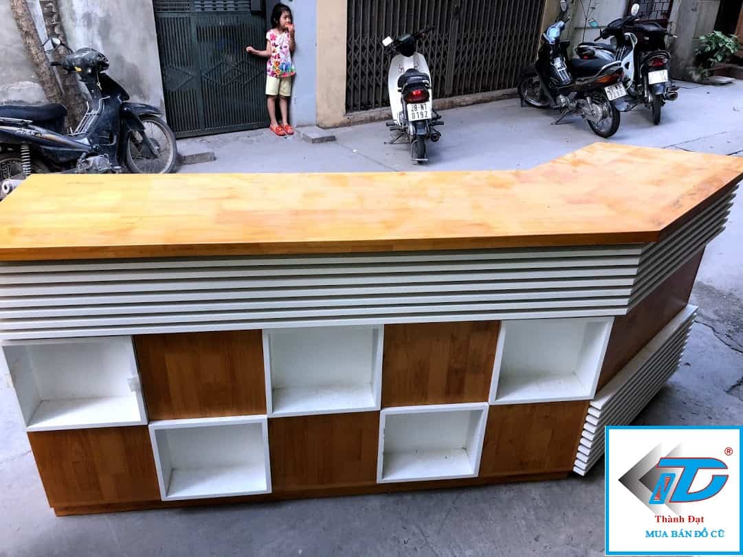 Thanh Lý Quầy Bar: Bí Quyết Chọn Lựa và Tiết Kiệm Tối Đa