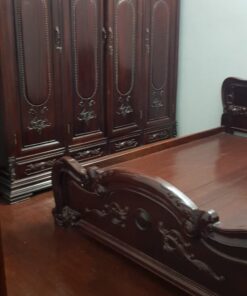 giường gỗ gụ