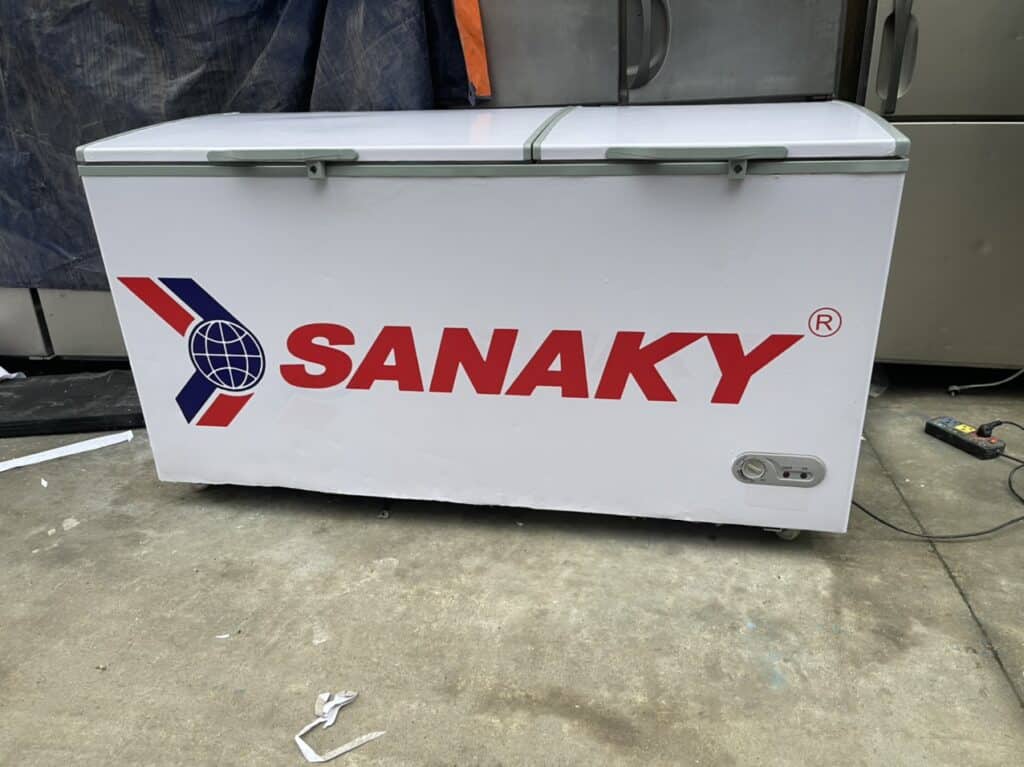 tủ đông sanaky 550l 6t