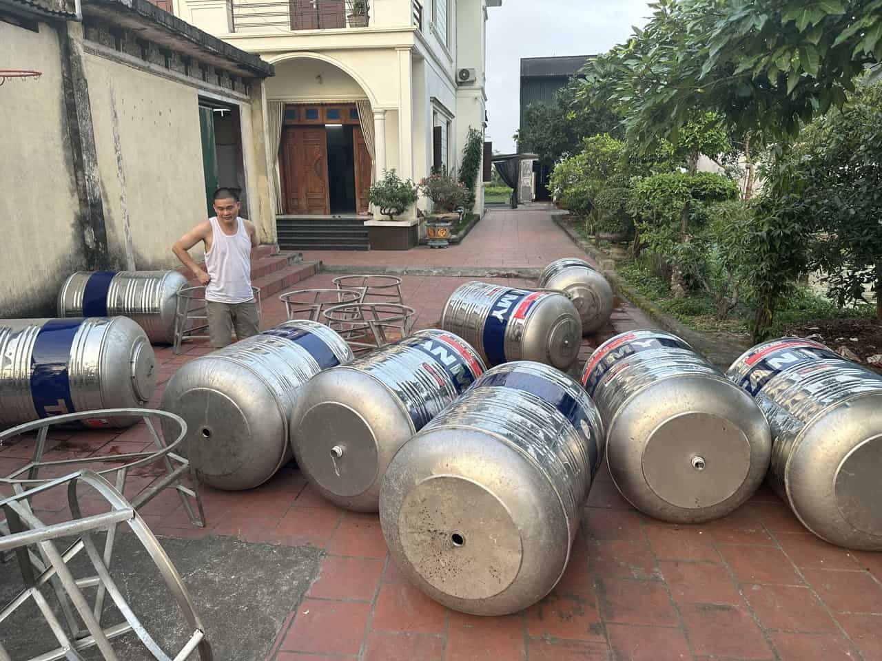 Thu mua bồn nước cũ tại Nam Từ Liêm Hà Nội