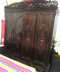 Tủ Quần Áo Gỗ Trắc Cũ